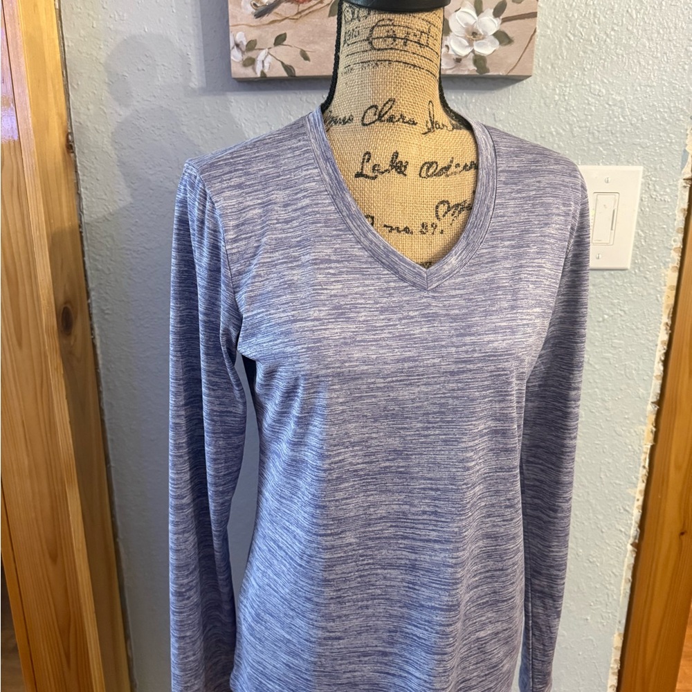 5 Classic Heather Gray  purple, green,burgundy, blue V-Neck  UV protection